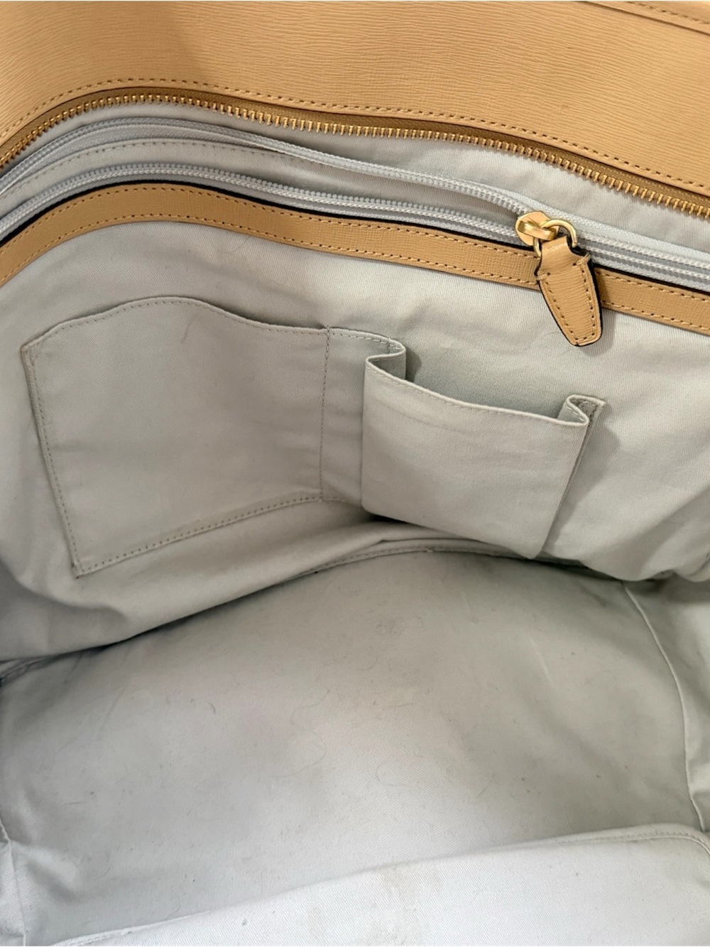 2013 Coach Saffiano Leather East West City Tote - Picture 8 of 9